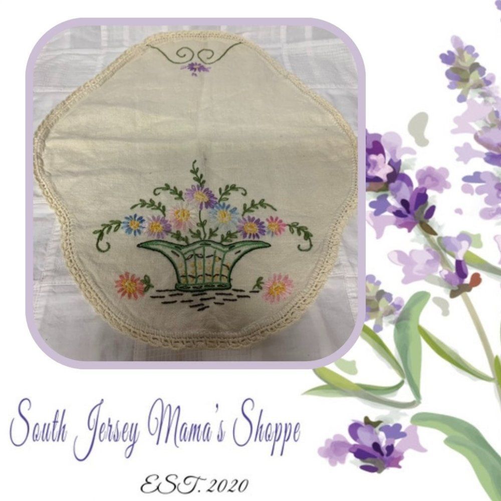 Vintage 1950s Embroidered Flower Basket Candle Mat